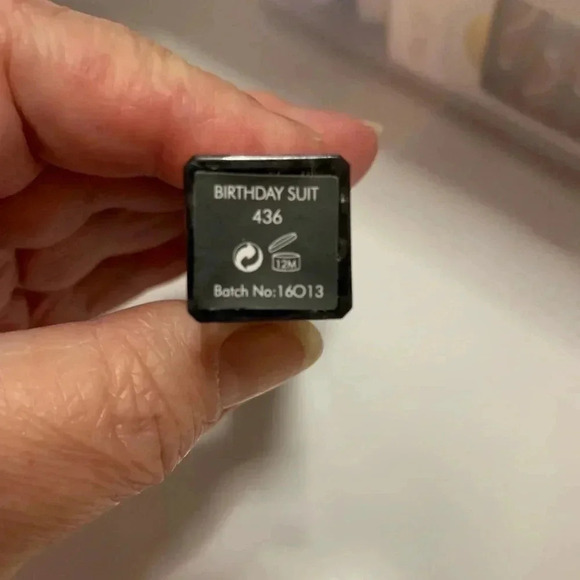 Matte Me Ladies Brown Lipgloss - Picture 3 of 5